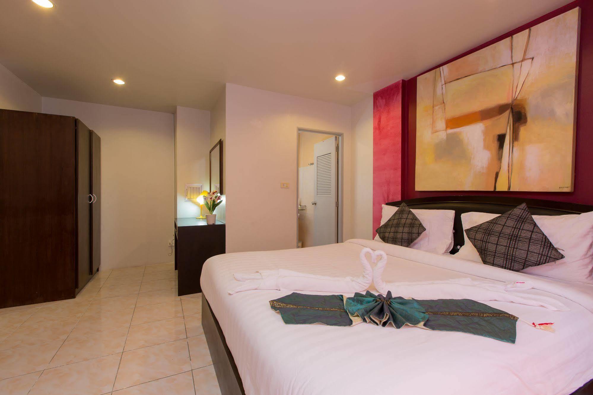 Hotel Cool Sea House Patong Zewnętrze zdjęcie